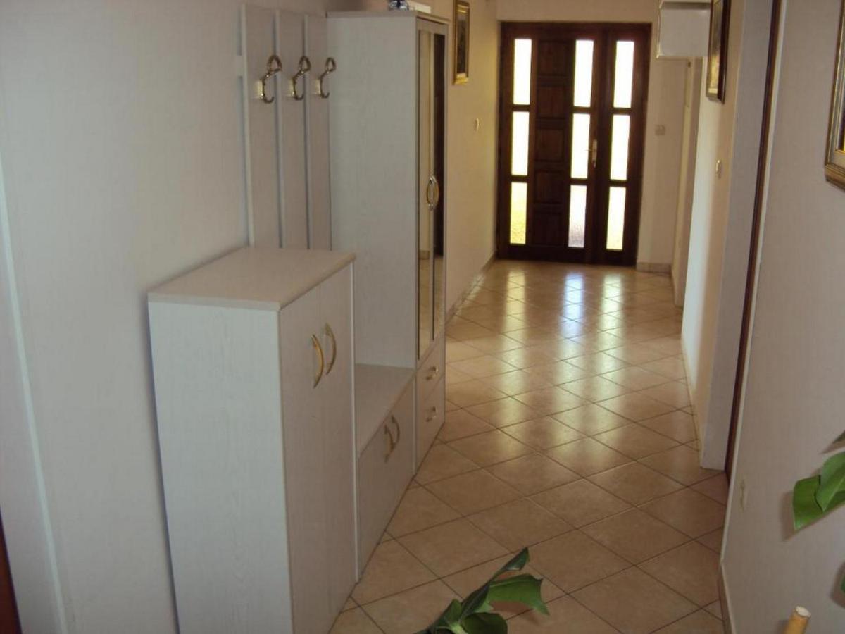 Apartments Beg Rab Town Ruang foto